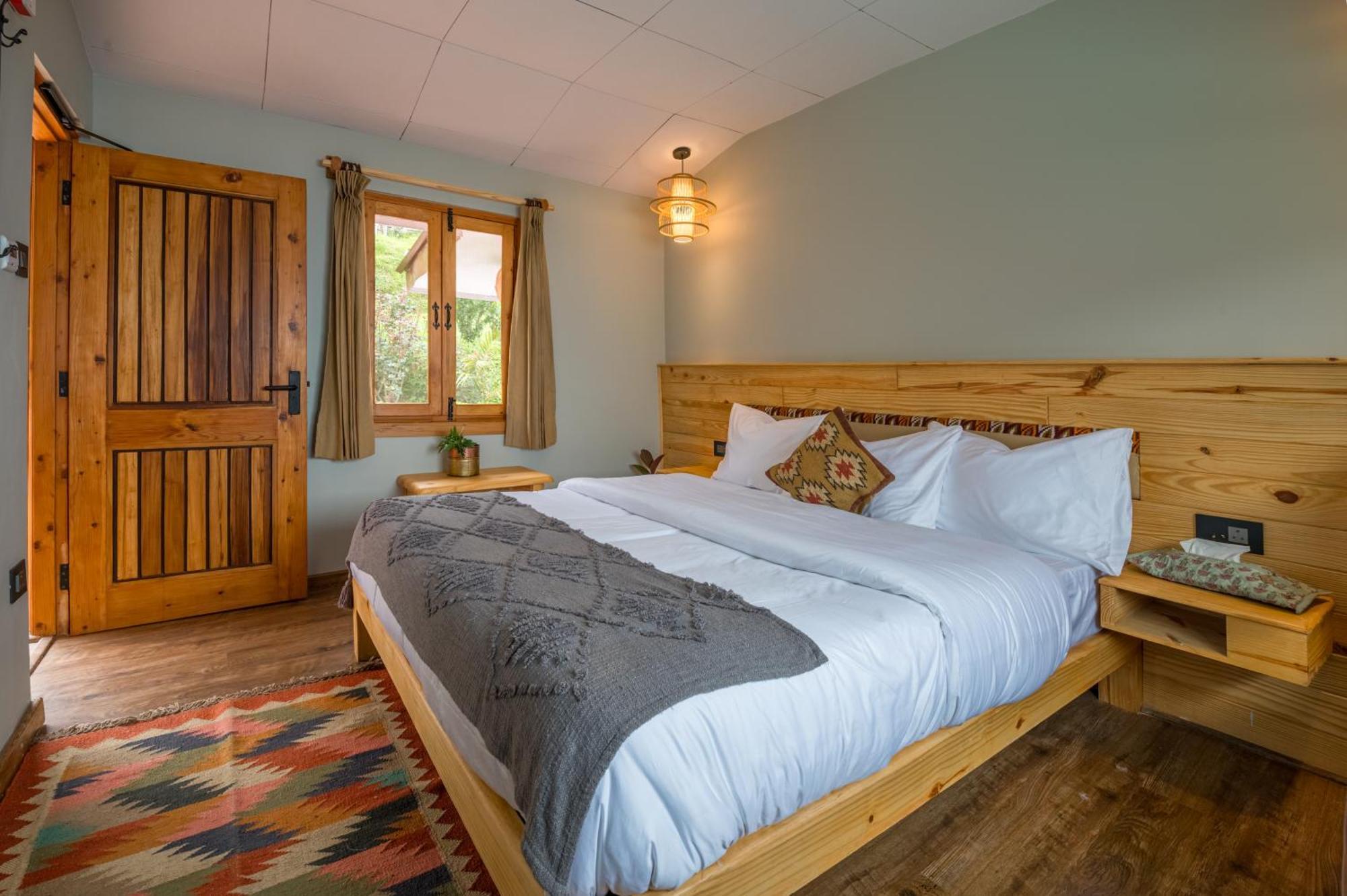Cedar Hill Lodge - A Boutique Homestay Mashobra Extérieur photo